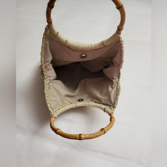 Vintage Fun Summer Straw Handbag With Bamboo Handles Floral Embroidered Boho - Picture 5 of 13